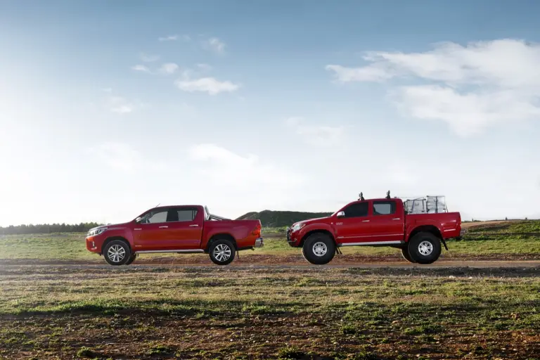 Toyota Hilux - 13