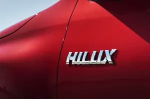 Toyota Hilux - 45