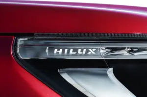 Toyota Hilux - 64