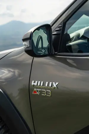 Toyota Hilux AT33 - Foto - 17
