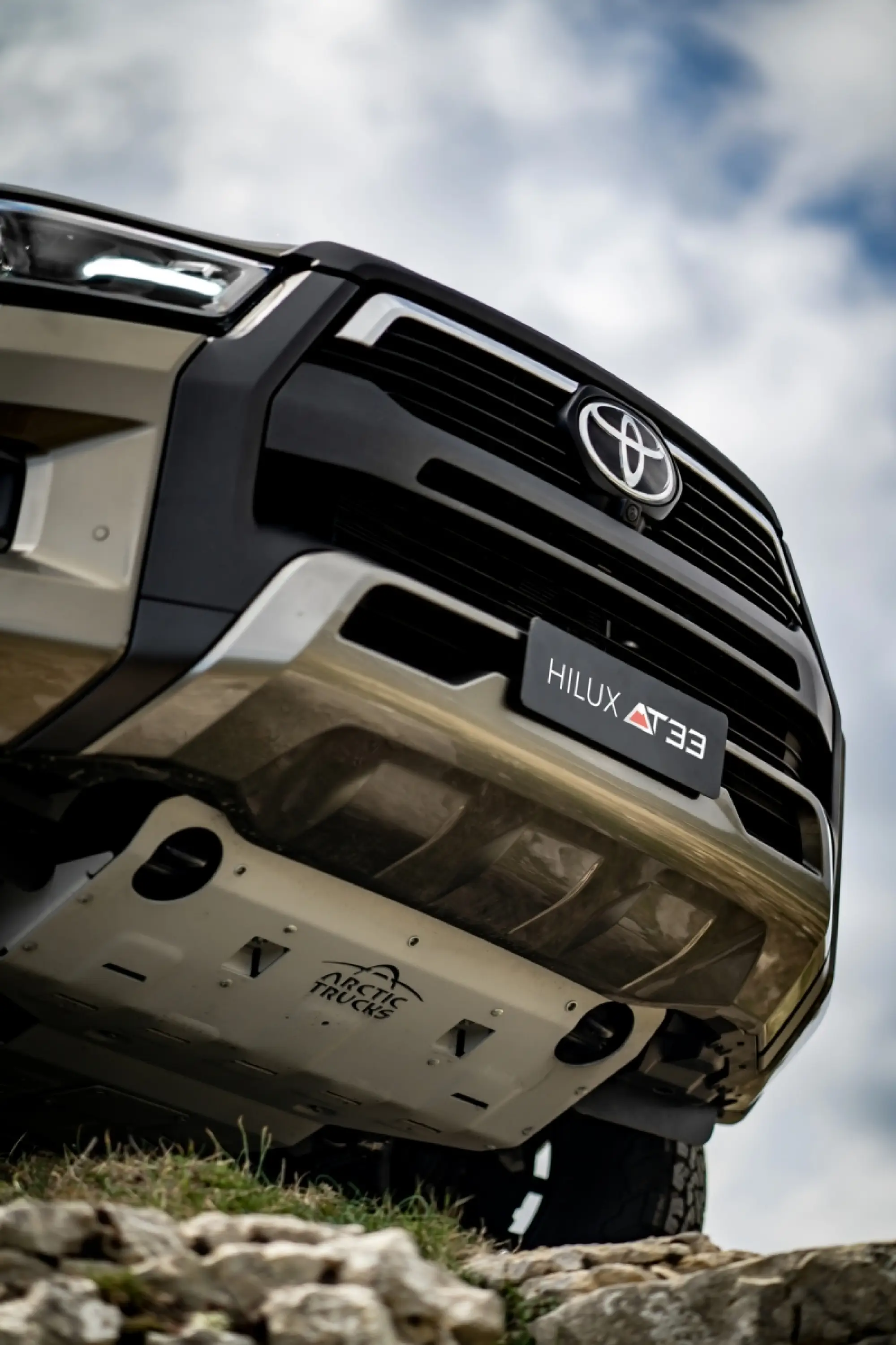 Toyota Hilux AT33 - Foto - 29