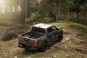 Toyota Hilux AT33 - Foto - 8
