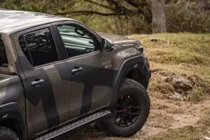 Toyota Hilux AT33 - Foto - 28
