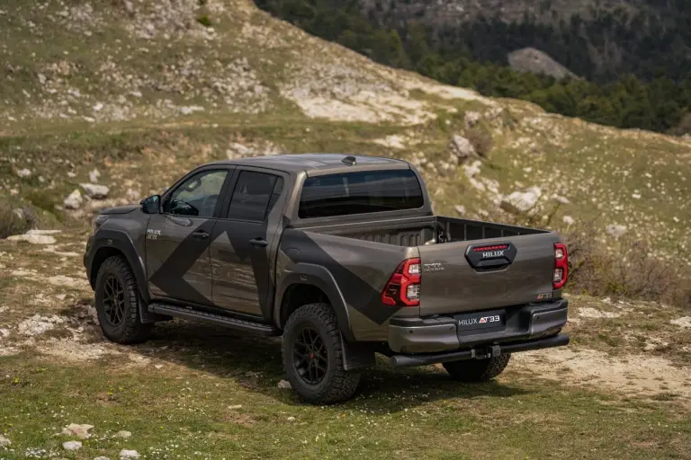 Toyota Hilux AT33 - Foto - 12