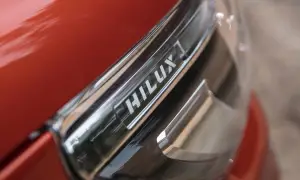 Toyota Hilux Executive+ - 6