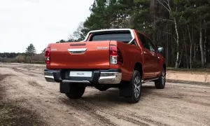 Toyota Hilux Executive+ - 7