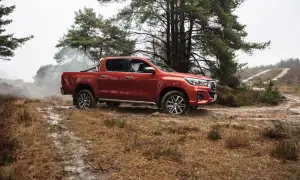 Toyota Hilux Executive+ - 16
