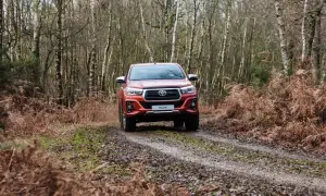 Toyota Hilux Executive+ - 26
