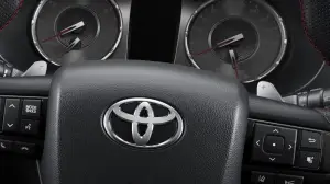 Toyota Hilux GR Sport 2022 - Foto - 20