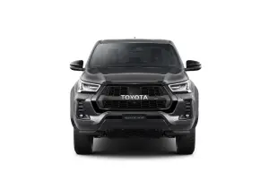 Toyota Hilux GR Sport - Foto