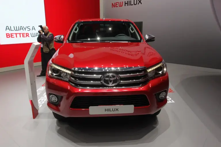 Toyota Hilux - Salone di Ginevra 2016 - 8