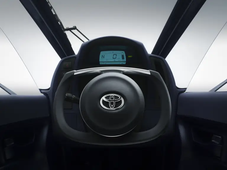 Toyota i-Road - 6