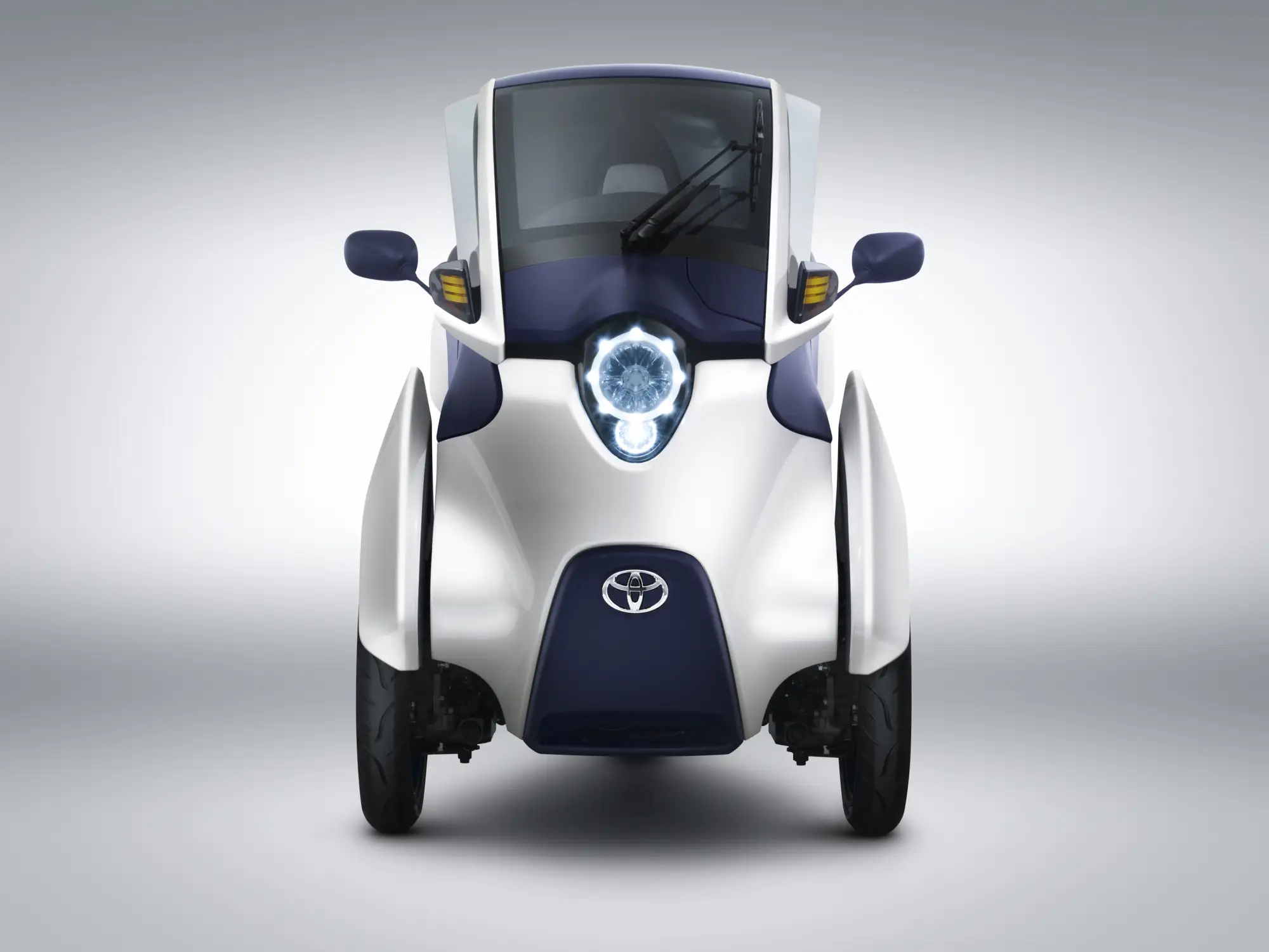 Toyota i-Road - 10