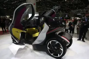 Toyota i-TRIL - Salone di Ginevra 2017