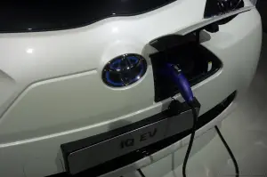 Toyota IQ EV - Salone di Parigi 2012