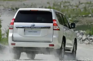 Toyota Land Cruiser 2014