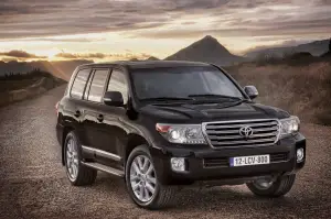 Toyota Land Cruiser V8