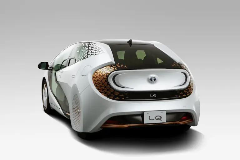 Toyota LQ Concept - Foto ufficiali - 12