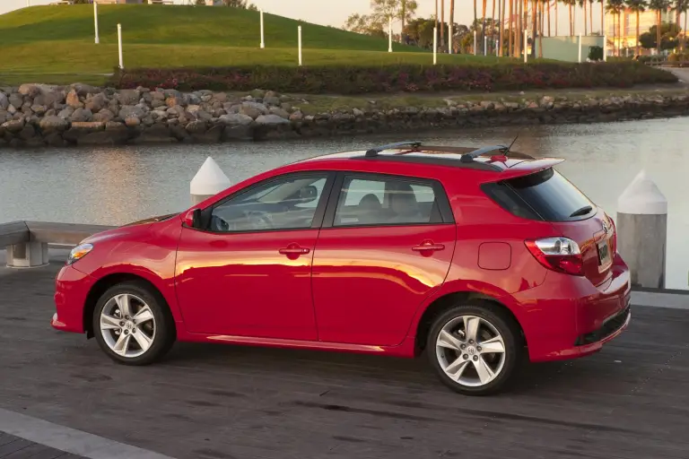 Toyota Matrix 2011 - 12