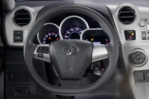 Toyota Matrix 2011