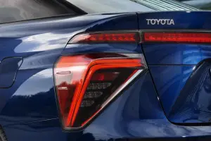 Toyota Mirai - ampia galleria fotografica - 25