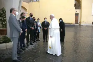 Toyota Mirai - Papa Francesco