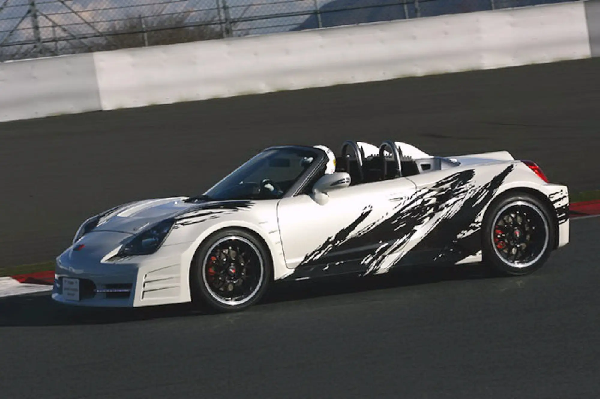 Toyota MR2 Sports Hybrid Concept - 1