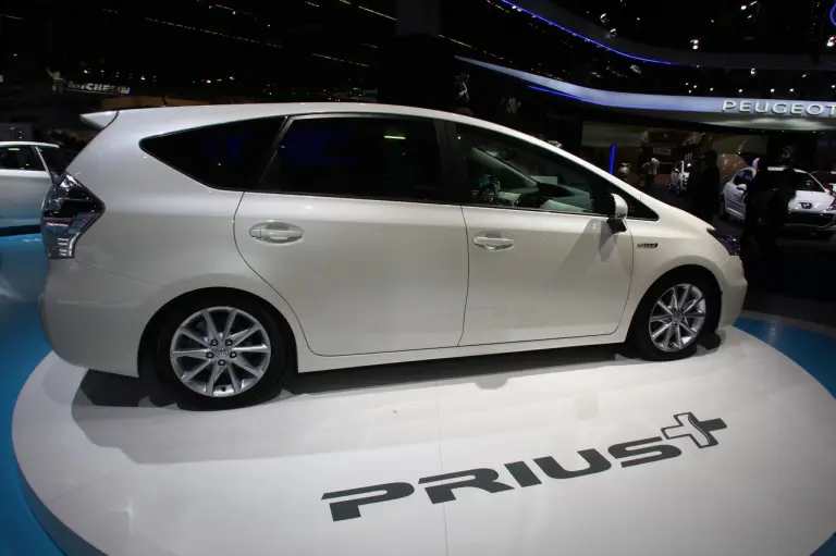 Toyota Prius + al Salone di Francoforte 2011 - 5