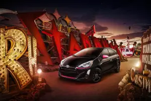 Toyota Prius c Persona Series - 11