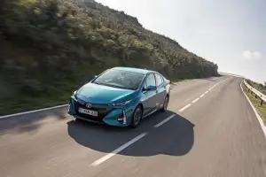 Toyota Prius Plug-in Hybrid per i mercati europei