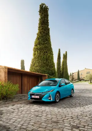 Toyota Prius Plug-in Hybrid per i mercati europei - 55