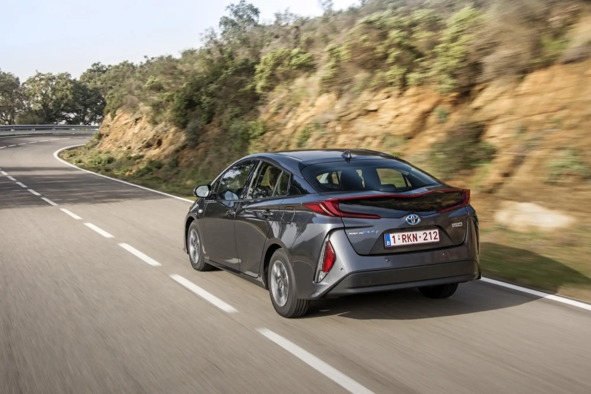 Toyota Prius Plug-in Hybrid per i mercati europei - 66