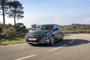 Toyota Prius Plug-in Hybrid per i mercati europei