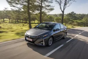 Toyota Prius Plug-in Hybrid per i mercati europei