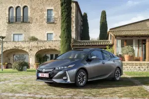 Toyota Prius Plug-in Hybrid per i mercati europei - 91