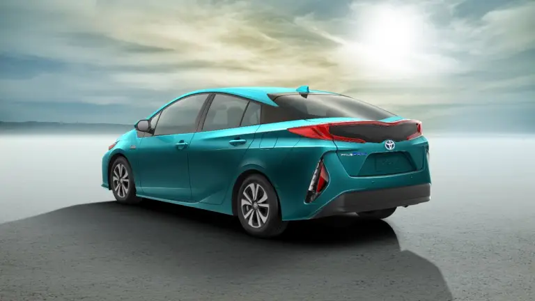 Toyota Prius Prime - 2