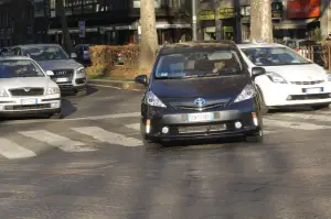 Toyota Prius+ prova su strada