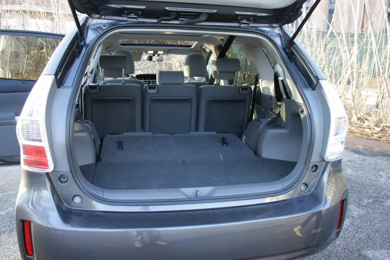 Toyota Prius+ prova su strada - 57