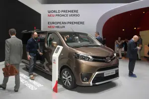 Toyota ProAce Verso - Salone di Ginevra 2016