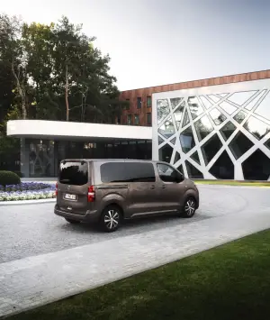 Toyota Proace - 1