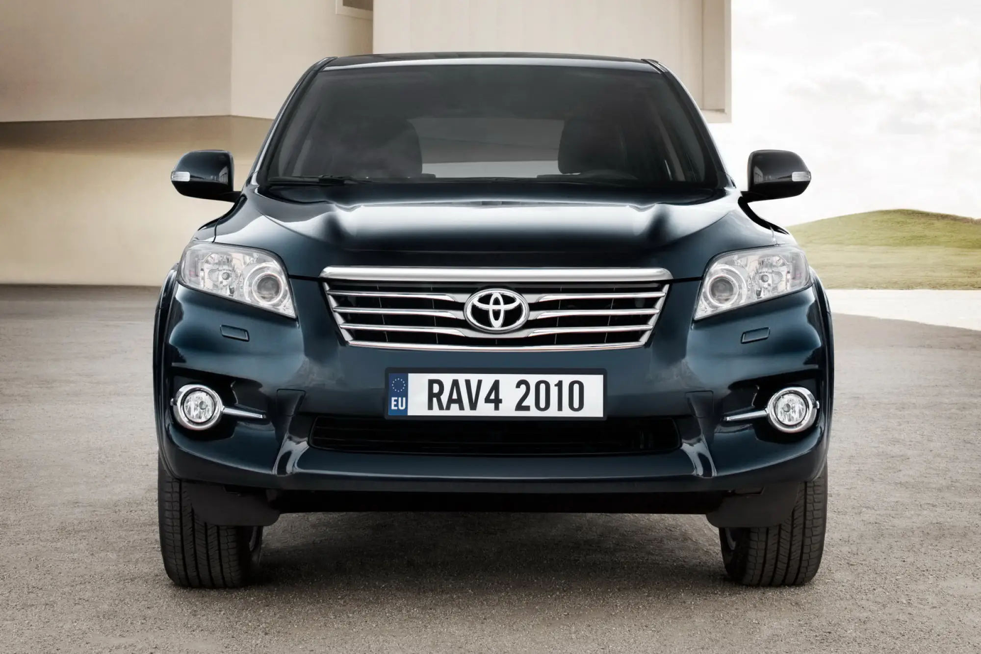 Toyota RAV-4 Facelift 2010 - 3