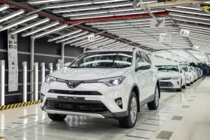 Toyota RAV4 2016 (facelift) - Produzione nello stabilimento di San Pietroburgo