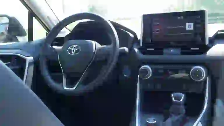 Toyota Rav4 - Com'e' e Come va - 2
