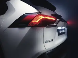 Toyota RAV4 Hybrid 2019 - Foto ufficiali