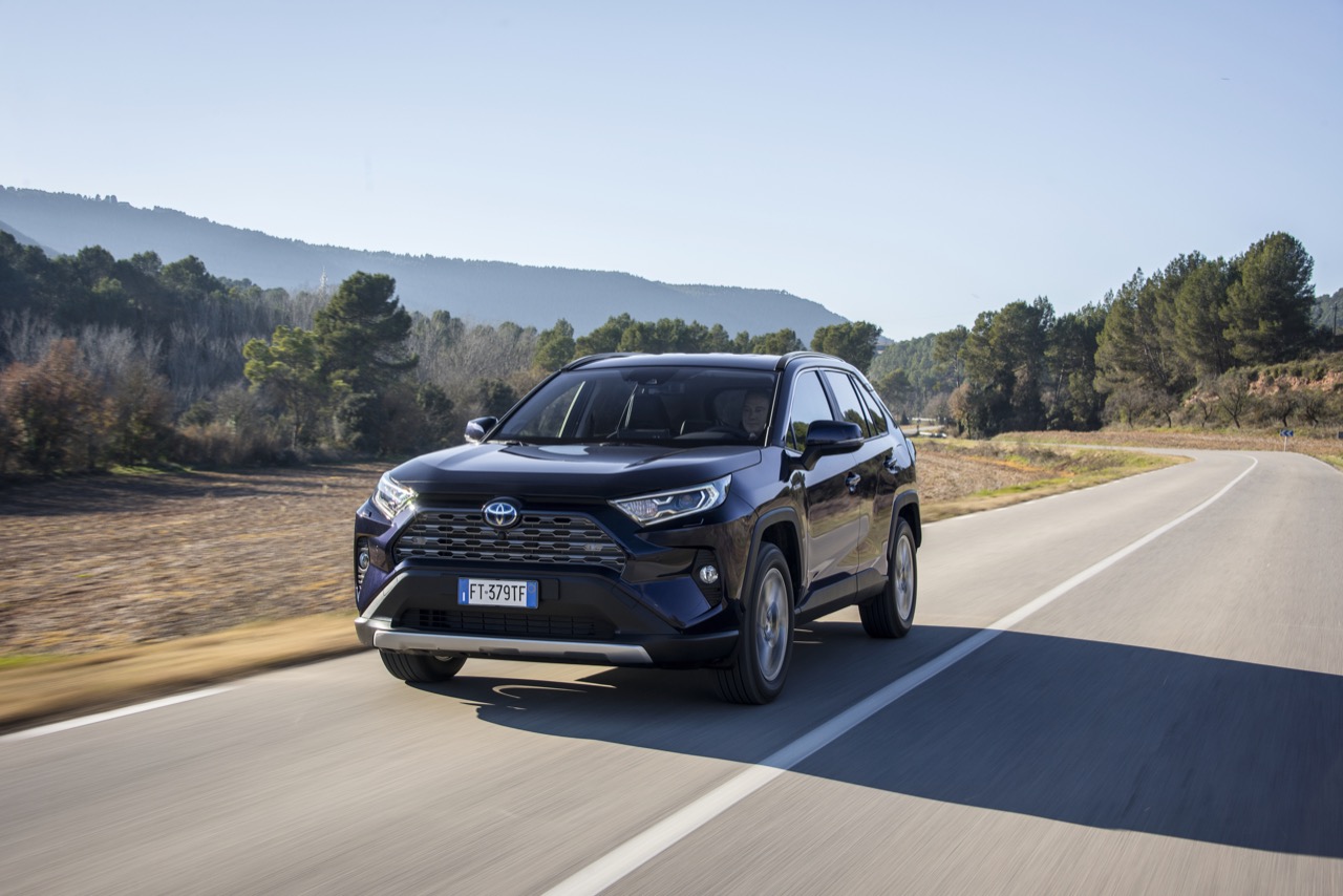 Toyota RAV4 Hybrid 2019 - test drive