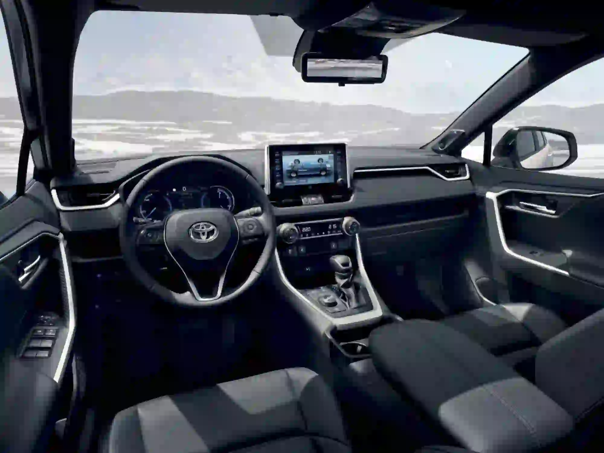 Toyota RAV4 Hybrid 2019 - test drive - 30