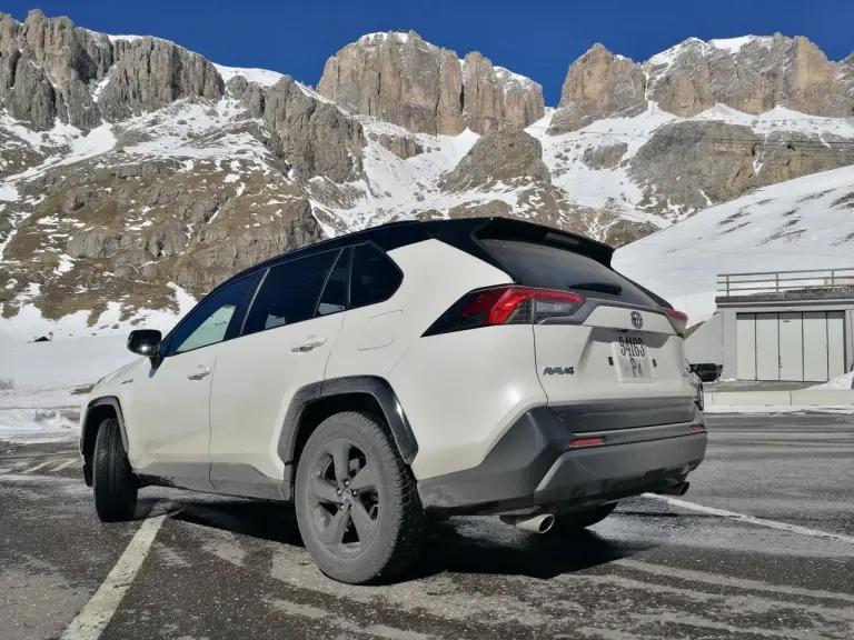 Toyota RAV4 Hybrid 2019 - 17