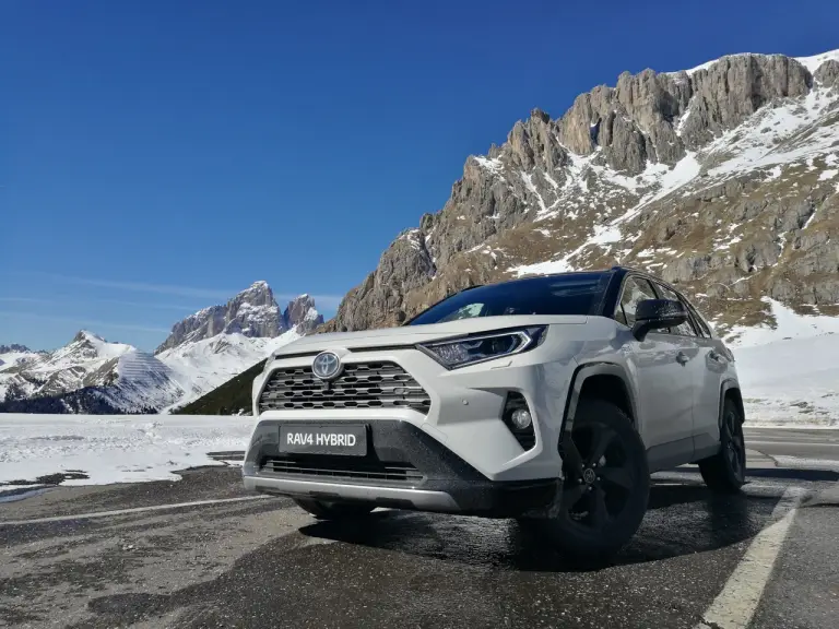 Toyota RAV4 Hybrid 2019 - 26