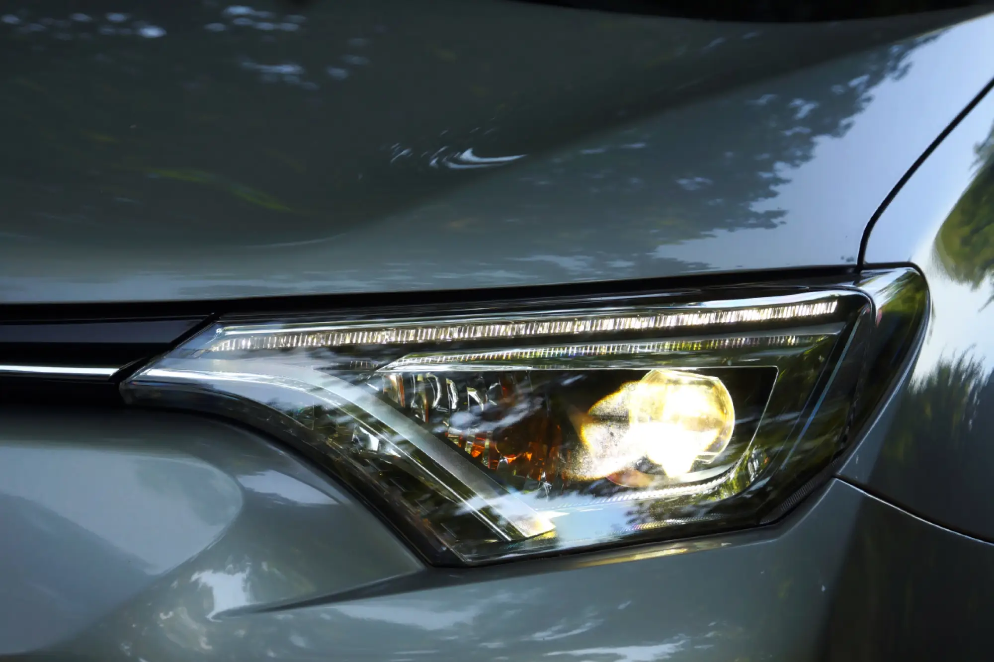 Toyota RAV4 Hybrid - 5 cose da sapere 2017 - 42