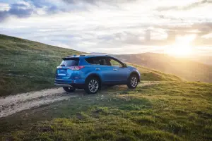 Toyota RAV4 Hybrid - Foto ufficiali - 18